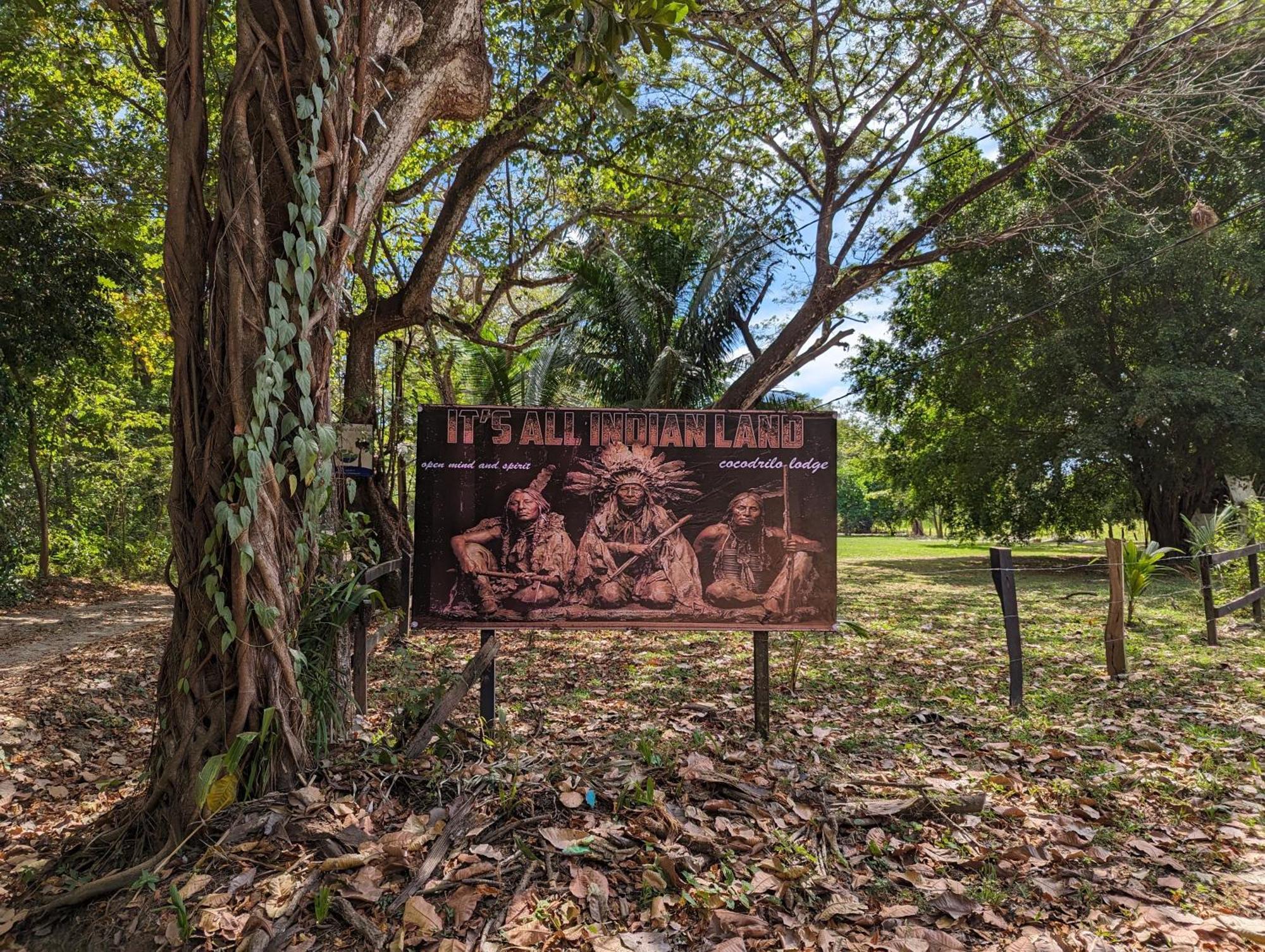 Spirit Of Jungle Lodge Sámara Kültér fotó